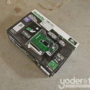Metabo HPT 1 3/8" Cordless Pin Nailer 