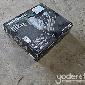 Metabo HPT 2 1/2 Finish Nailer 