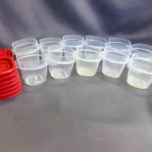 11 Tiny Rubbermaid Snack Cups w/Lids