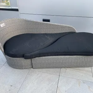 Outdoor Patio Wicker Sun Lounger w/ Cushions
 UNRESERVED
