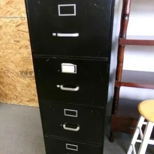 Steelcase 4 Drawer Metal file Cabinet