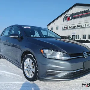 2019 Volkswagen Golf S Car