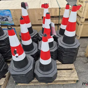 Pallet of Safety Traffic Cones (Some Damaged)
 UNRESERVED