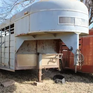 '85 WW Stock Trailer, 20'