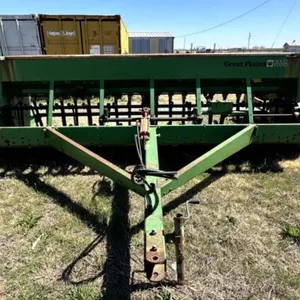 Great Plains Minimum Tillage Drill