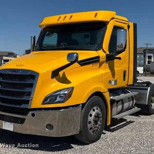2021 Freightliner Cascadia 126 semi truck
