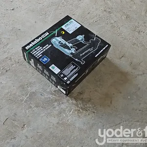 Metabo HPT 2 1/2 Finish Nailer 