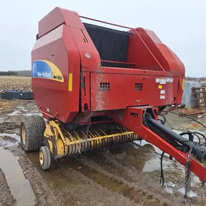 New Holland BR7090 Baler *working condition* Needs 1 Roller Bearing. Number of bales unknown