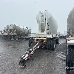 1989 Beall Pneumatic Bulk Trailer