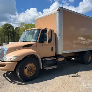 2008 International 4300 4x2 Van Truck