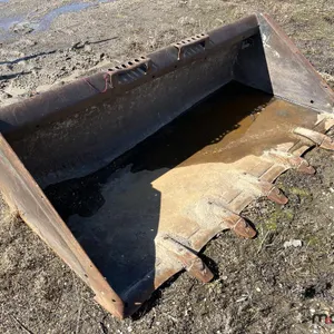 Skid Steer Bucket Attachment
 UNRESERVED