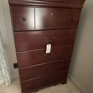 Ashley 5-Drawer Chest of Drawers