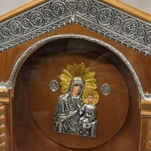 Religious icon Madonna and child shadowbox shrine