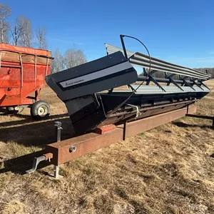 1984 24' Gleaner Allis Chalmers Straight Cut Combine Header w/ Custom Shop Built Transport, SN LMG 56285R-84