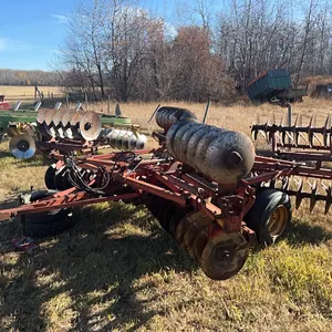 22' Massey Ferguson 520 Double Offset Field Disk, SN 013471