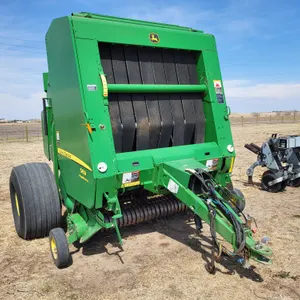 2014  John Deere  Mega Wide Plus 569  Round Baler