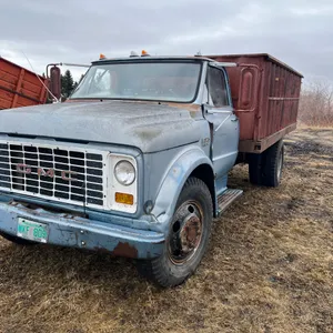 1967 GMC 950 GRAIN TRUCK - NOT RUNNING