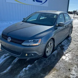 2012 VOLKSWAGEN JETTA 2.0 TDI 4DR