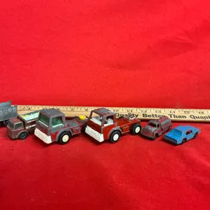 6 Die-Cast Vehicles