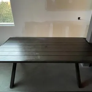 Table (39'' x 75'')
 UNRESERVED