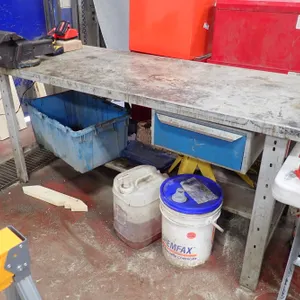 6'x30" Shop Bench w/Record 5" Vice.