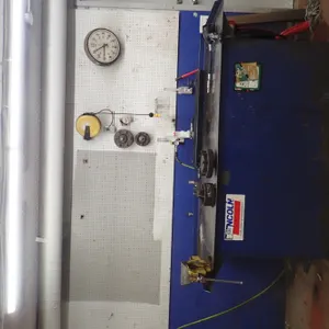 Lincoln Lube Bench w/Lincoln Hose Reel, Record 6" Vice and Retractable Electric Cord.