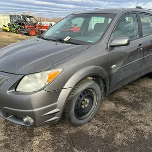 2005 PONTIAC VIBE SUV, AWD, 1.8L 4 CYL, A//T, 231,065 KMS SHOWING, S/N 5Y2SM63885Z425935 *NEEDS WHEEL BEARINGS*