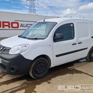 2022 Nissan NV250 