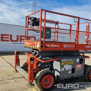 2020 SkyJack SJ6832RT 