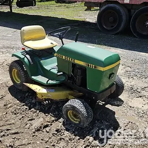 John Deere 111 