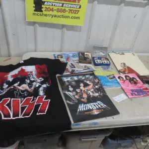 007, Beatles, Pink Floyd, Kiss Books, Tshirts and More 