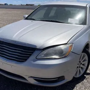 (AZ) 2012 Chrysler 200