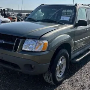 (CA) 2001 Ford Explorer Sport Trac
