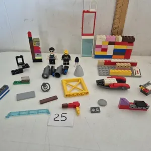 Legos Over 100 Pieces
