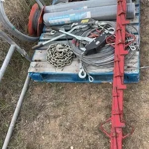 Fencing lot. 2 heavy come alongs, 58� stretcher,