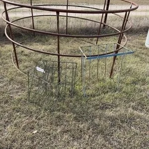 Hay ring and 3 wall mount hay bunks.