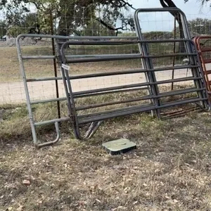 2-10� bow gates. 1-12� bow gate. 1-10� panel.