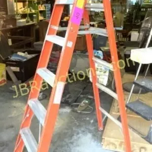 6' FIBERGLASS EXTENSION LADDER