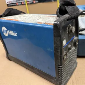 2005 Miller Maxstar 150STH Welder