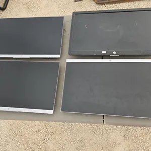 Lot of  4 Assorted HP Computer Monitors  Condition Unknown
