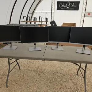Lot of 4 HP Monitors Condition Unknown