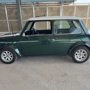 1976  Austin  Mini