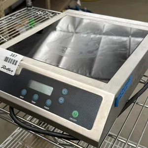 Waring Commercial WIH400 Induction Range, 120V, 1800W