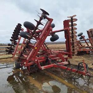 F - 32ft Case 596 Disc *working used condition* Needs 1 implement tire & 5 discs