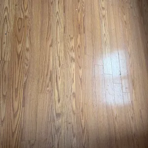 Click flooring approx 250 sq ft