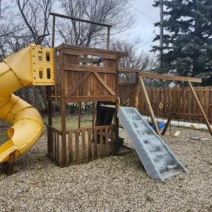 OFFSITE - Play Structure
