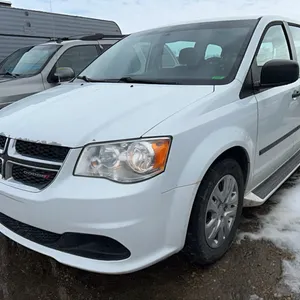 2016 Dodge Caravan Van, 3.6L, 147,987km, White, *VIN 2C4RDGBG1GR210962 (P10-R2-S247)