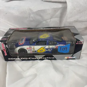2003 DIE CAST NASCAR KRAFT CAR