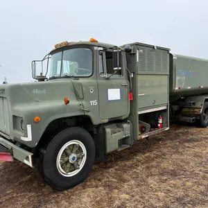 1984 Mack DM492S Water Truck