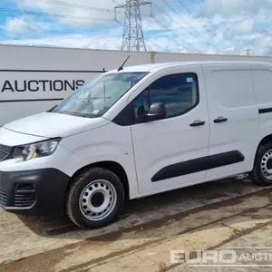 2023 Peugeot Partner 